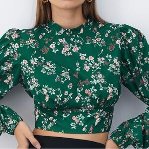 Commense Green Floral Backless Blouse